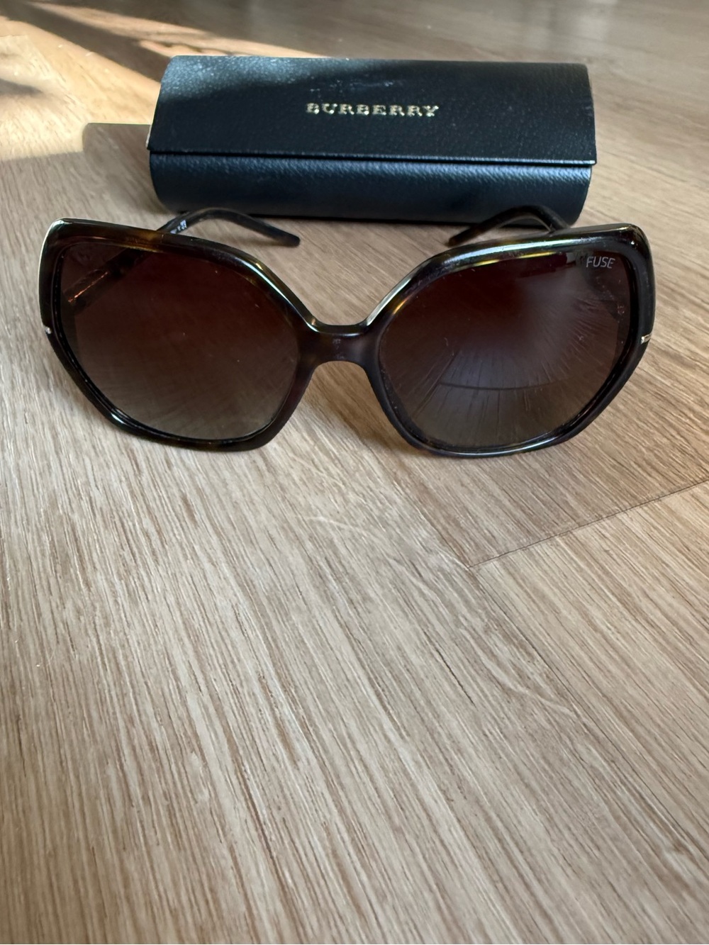 Burberry Brown Tortoiseshell Gradient Oversized Women's Sunglasses